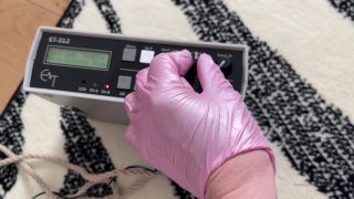 SeñoraNoir - meesteresnoir Meesteresnoir - una sesión electro para coño puta misterio juego jugando con el et completo de la película nut 04-01-2021