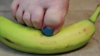 Femdom porn LaLaLaura LaLaLaura aka lauras_kingdom - 07-23-2021 OnlyFans Video - Lauras Banana Smash Laura completely destroys a banana with her sharp, long blue toenails video