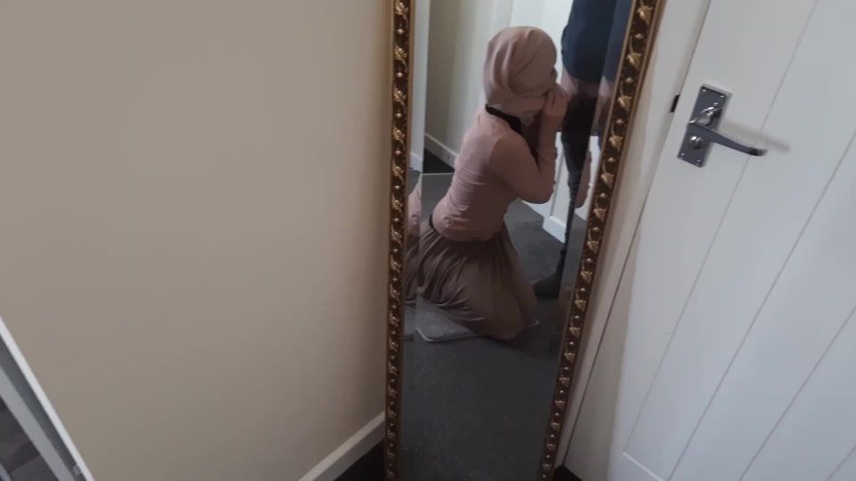 video 43 small young amateur Sex Associates - Big ass arab muslim girl in hijab roughly fucked un her wet pussy , big ass on big ass porn