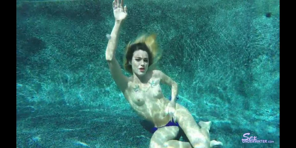 free adult clip 33 Sexunderwater.com- Roxxy Renay UW Model Training pt. 2,  on teen 