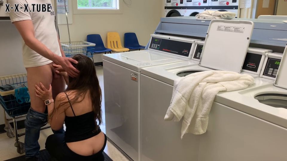 Amateur porn  publicsexteens  Teen Takes Big Cock In Public Laundromat