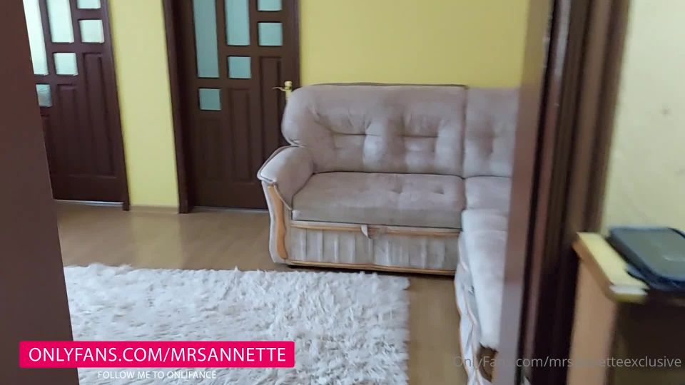MrsAnnette - mrsannetteexclusive Mrsannetteexclusive - who has a chastity belt send me your story about this toy how did you discover 30-05-2022