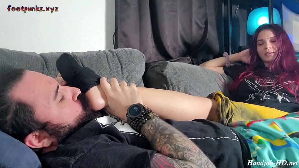 adult clip 36 Feet First, Talk Later – Footpunkz – HandJob, sister foot fetish on handjob porn 