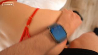 [K2S.CLUB] Leonie-pur - Notgeile Miss Santa gespankt und vollgespritzt - FullHD 1080P