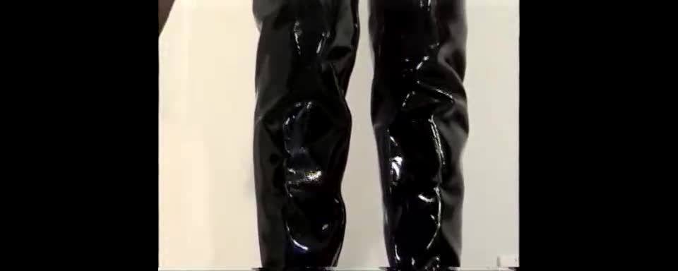 clip 31 DP 351 Sin nombre - bdsm - bdsm porno bdsm batiendo coño