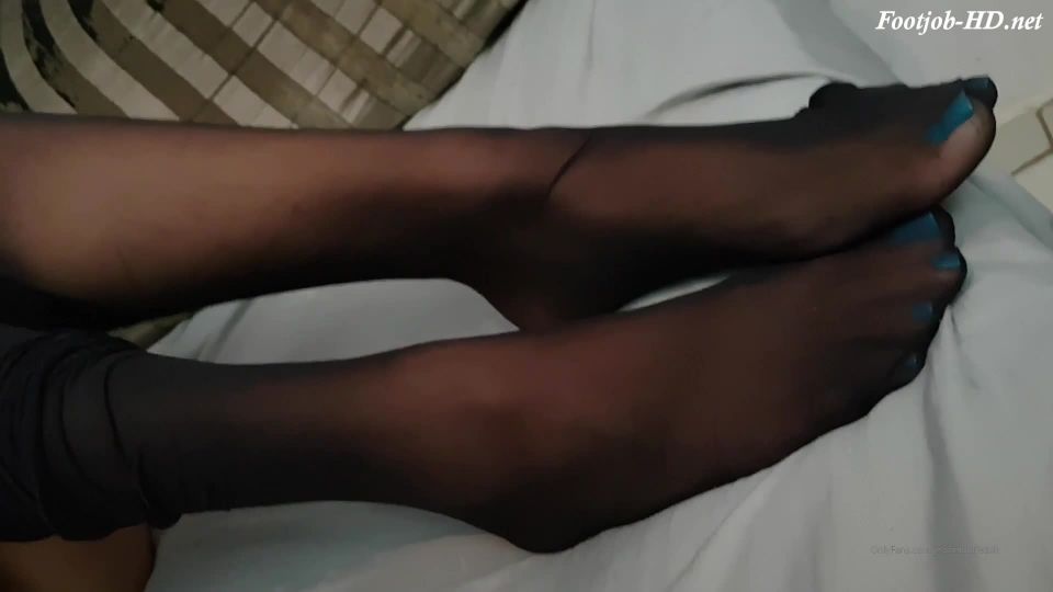 Footjob Black Pantyhose – Jhonn – Womens Feet pantyhose 