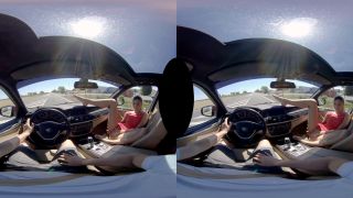 VR Porn Outdoor Sex In Car