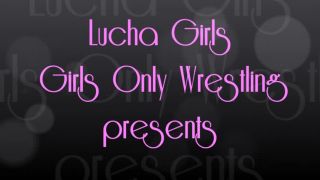 Lucha Girls: Mutiny & Jezabel Romo – Ballroom Bitch Brawls: Evening Gown Scissorhold Catfight - Crotch abuse