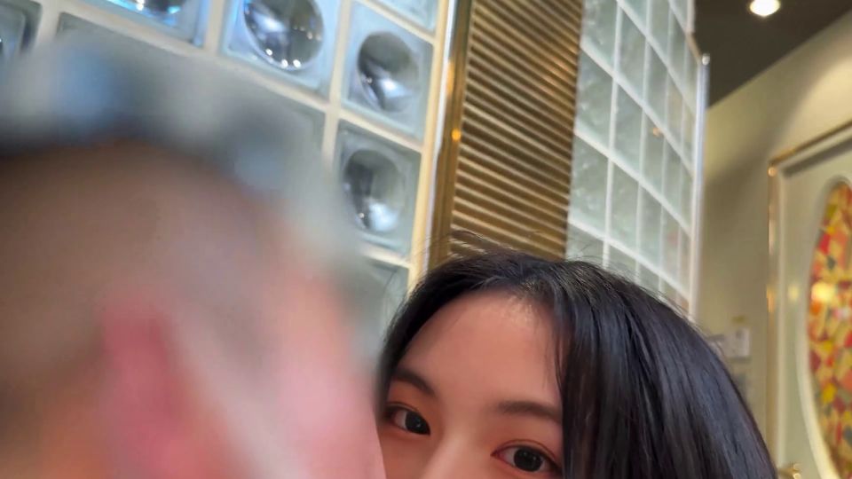 H-Cup Newcomer Gravure Idol Hardcore Debut Only Here