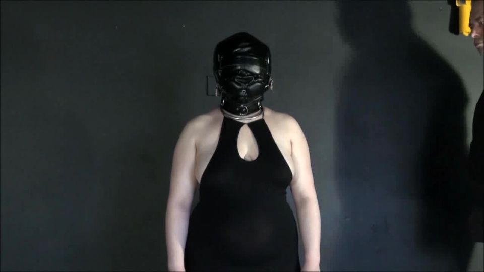 free adult clip 37 Slavegirl Nimue - See No Evil 08/30/2011 on femdom porn trampling fetish show