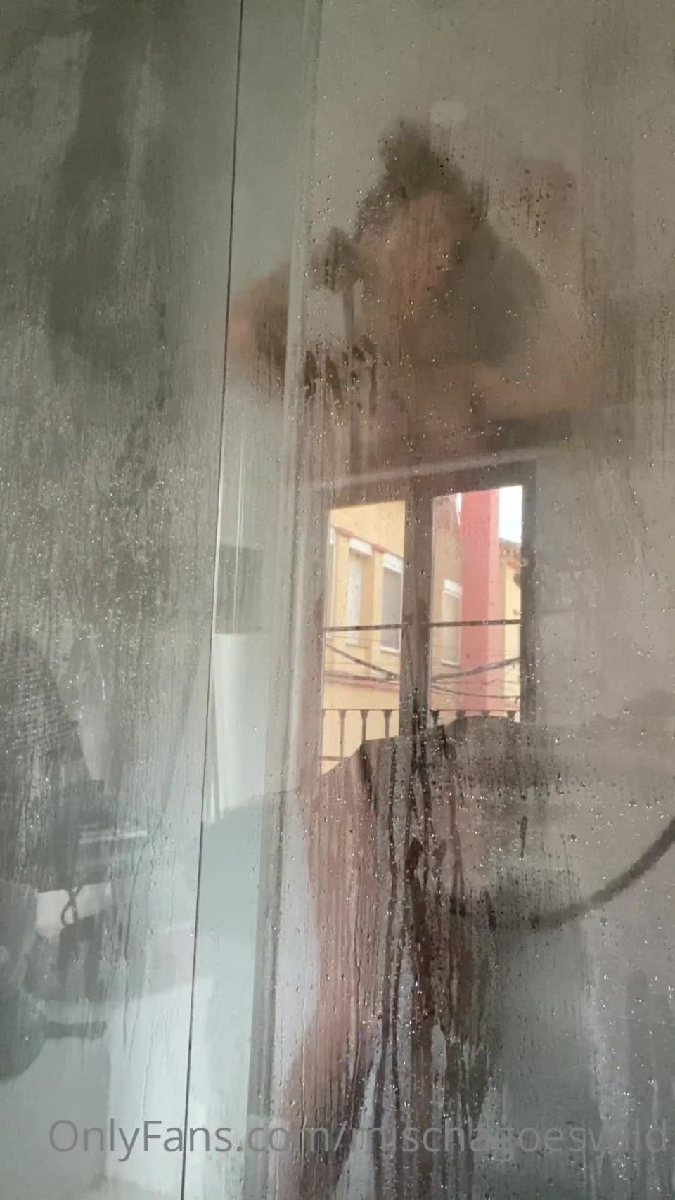 Mischa - mischagoeswild Mischagoeswild - una ducha tonta vid im va a tratar de filmar mi corriente fuera de la ducha de la red de la situación espero yo 07-06-2022