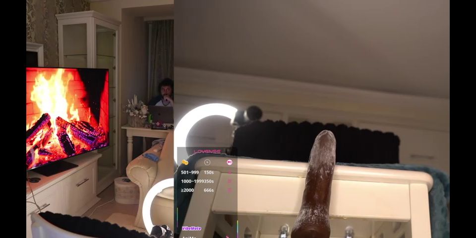 Liz Jordan Mamadas PenthouseGold - Liz Jordan