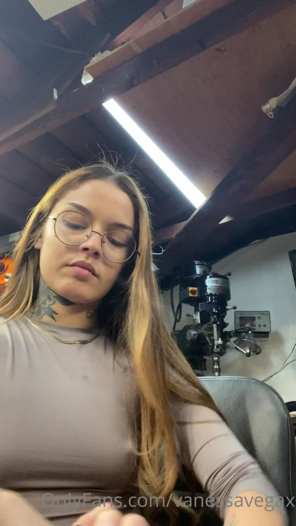 Vanessa Vega - vanessavegax () Vanessavegaxsmokewmeinmygarage