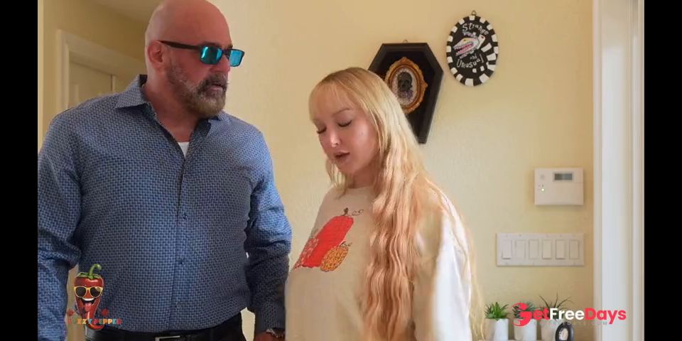 [GetFreeDays.com] Introducing My MUCH OLDER Boyfriend To My Parents On Thanksgiving  Skylar Vox Adult Film July 2023