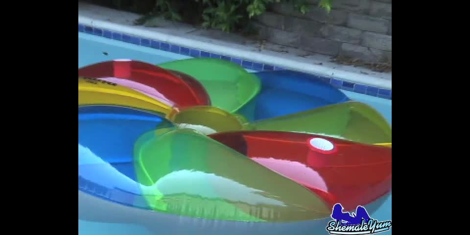 Watch Kimbers New Bikini