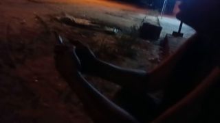 Chica De 21 Años Pillada En La Calle Después De La Fiesta En La Que Fol