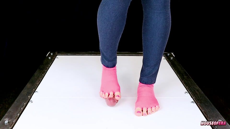 Pornhub.com - Casa de la Era - Siterip - K2S - Free Porn Streams - Ver o Descargar Cock Stomp y gallo en calcetines con corrida pov cbt mediajob era