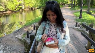 Girlfriend Gets Orgasms In A Public Park And I Control It With A Toy From Flirtwithsb 1080p