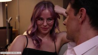 Bobbie Lavender - Cam girl Bobbie Lavender pays a visit to fan to give him the night of a lifetime - TonightsGirlfriend (SD 2024) New Porn