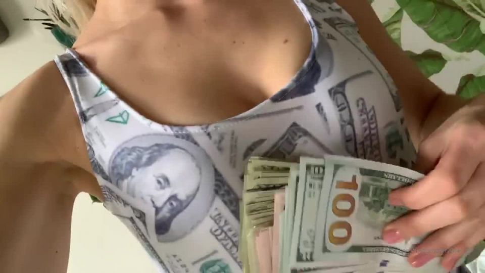 Goddess Christine - findomchristine FindomchristineSeeing me covered in cash turns you on so much - 29-03-2020 - SiteRip