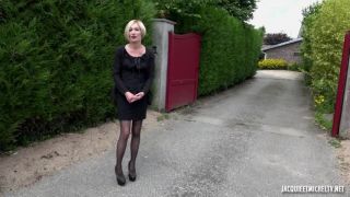 Skinny french milf Clarisse loves anal