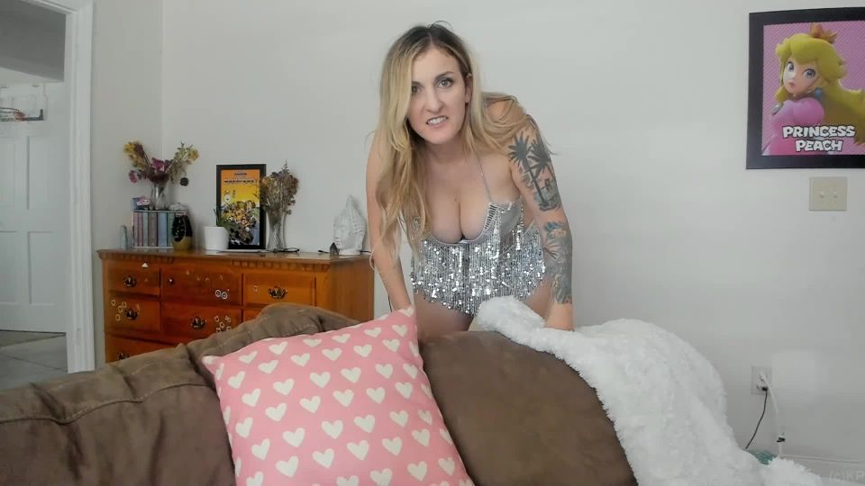 video 19 femdom therapy milf porn | Kelly Payne - VoyuerHigh2 | taboo