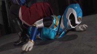 [WarAnLov.com] SPSE-01 Hisou Sentai Kageninja Blue is attacked by female-007