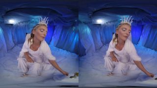 Mona Wales As NARNIA WHITE WITCH Fucks You With All Her Powers VR Porn