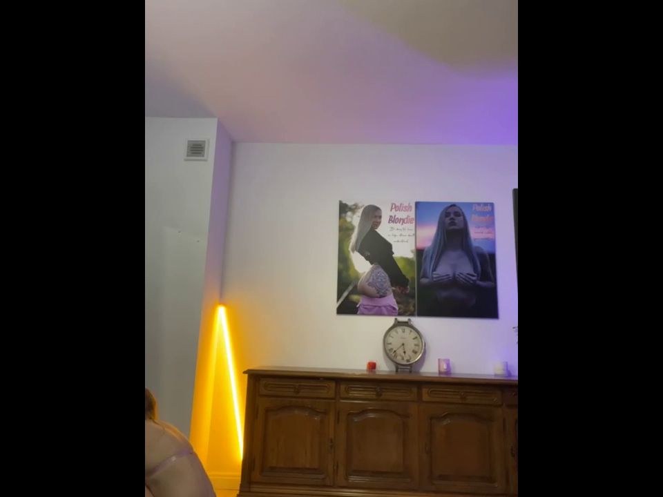 Linda cámara web seductora de Alice Show: Solo Posing & Tease Diversión