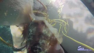 SexUnderwater e0466 Topanga Fox Gropecam Scuba Blow Job (mp4)