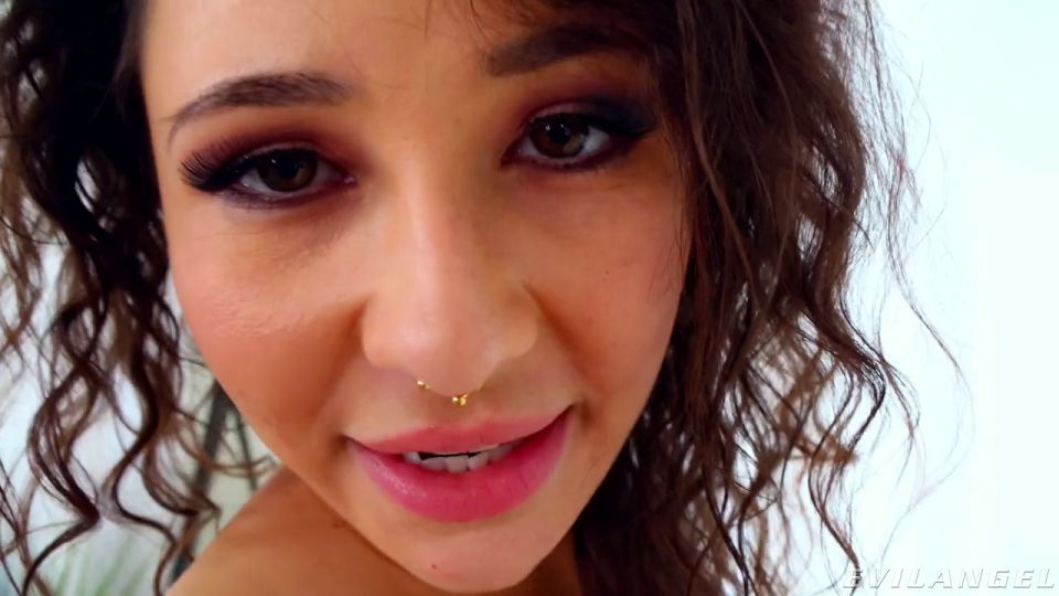 Evilangel 25 08 14 Liz Jordan (MILF porn)