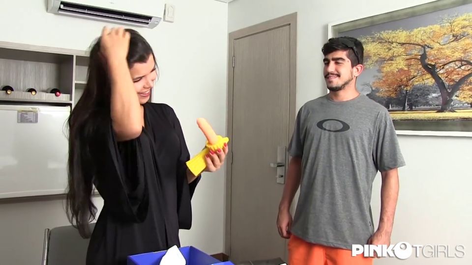 Sula Cago / The Delivery Guy Download New Porn Video Fast...