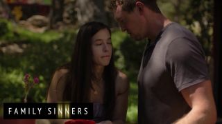 Family Sinners  Step Cousins Abbie Maley & Pierce Flirt Each Other & It 