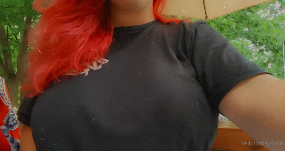 Onlyfans - Helloharleyrose - Rainy day titties - 30-08-2021