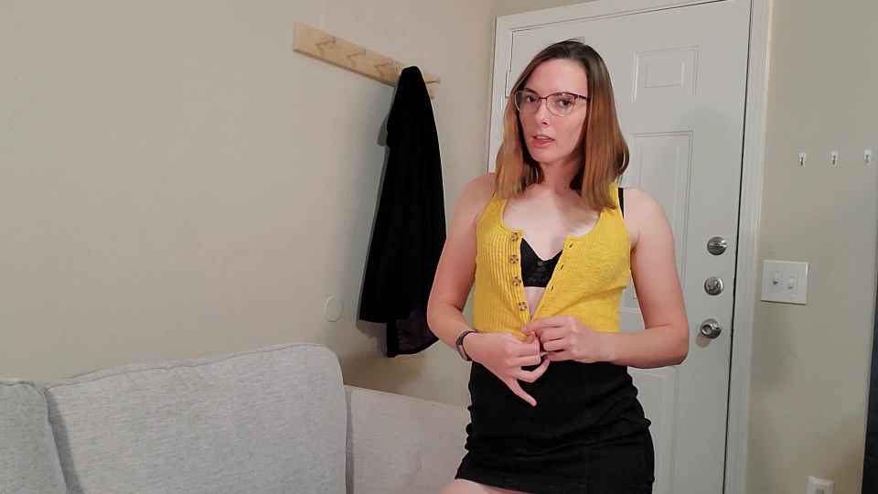 Young Secretary Pleases Her Mistress fisting Miss Malorie Switch