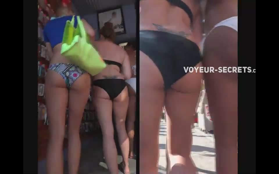 Hot bikini girls in a store Voyeur!