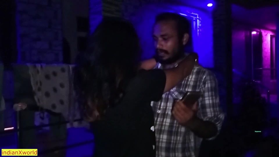 Indian hot girls enjoy free sex at night he was not ready.