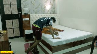 Naughty bhabhi tight sy ko devar ne fuck kor diya hot sex cfnm....