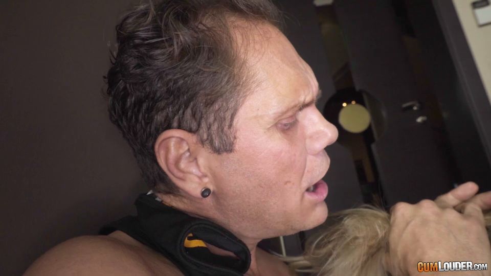 Christen Courtney Armario de mierda (porno duro)