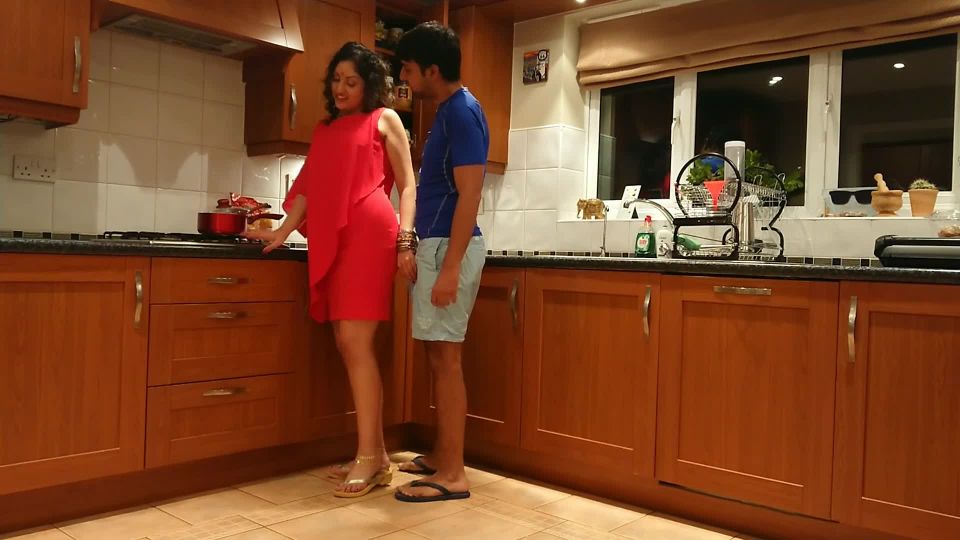 Sexy Jill - Bhabhi Fucking Devar Cheats On Husband Dirty Hindi Audio I ...