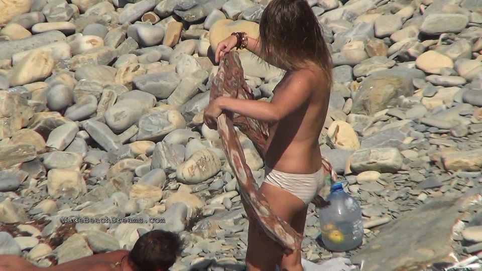 Nudist video  00943