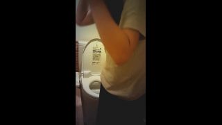  Coffee shop public toilet (MP4, UltraHD/2K, 1080×1920) - voyeur - voyeur 