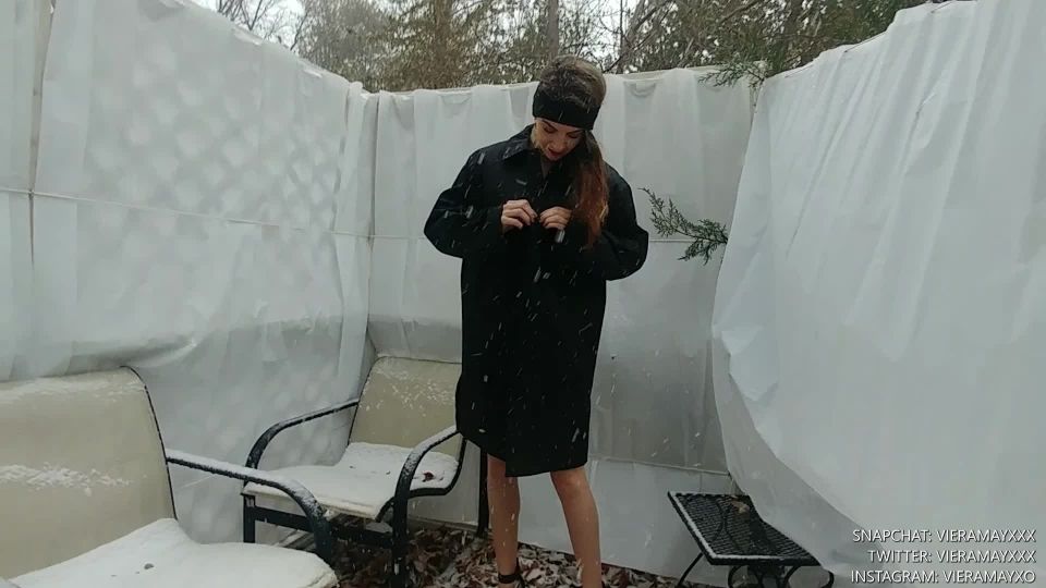 xxx video 29 VieraMayXXX – Shivering Outisde- Freezing Cold & Snow, amateur film on solo female 