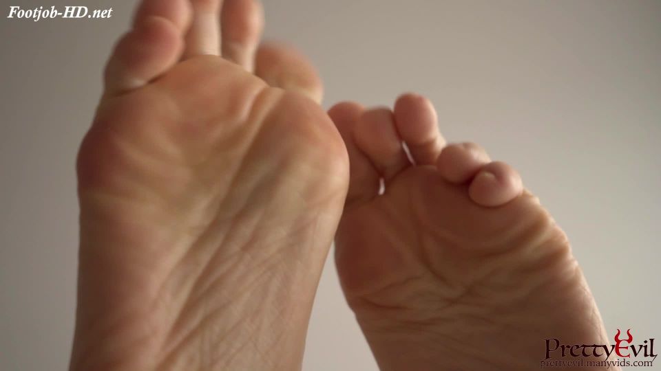 free xxx video 47 Sweet Long Toes Does Amazing Footjob on feet porn gilf foot fetish