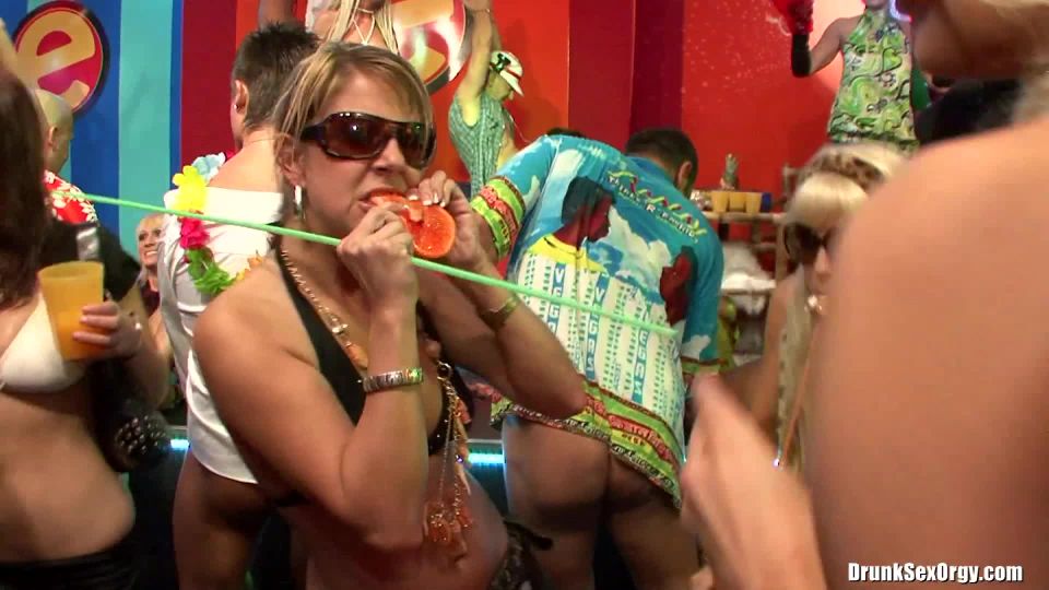 free video 44 amateur teen girl video party | Bikini Beach Balls Part 4 - Cam 1 | amateur orgy