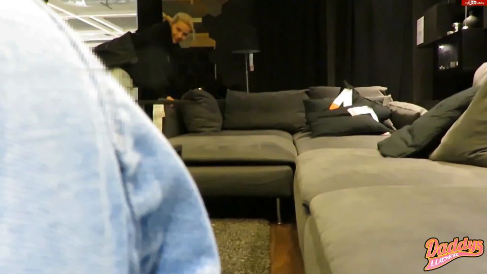 [K2S.CLUB] DaddysLuder - Heimliche Orgasmusfolter im Mo?belland - FullHD 1080P