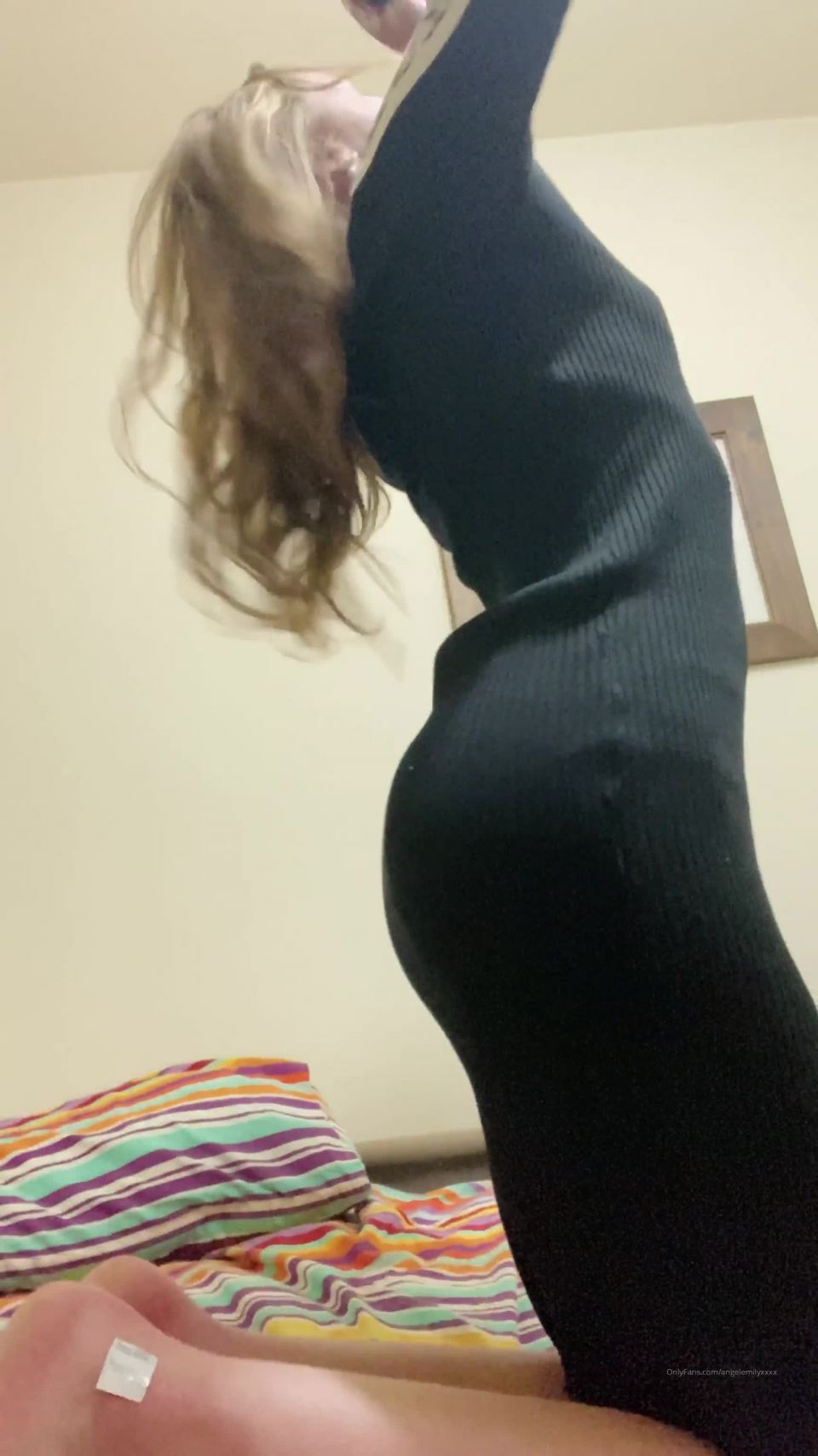 Onlyfans - Angel Emily - angelemilyxxxx - angelemilyxxxxJai pens  vous hier soir avant de me coucher mais javais pas de rseaux wifi do - 14-12-2019