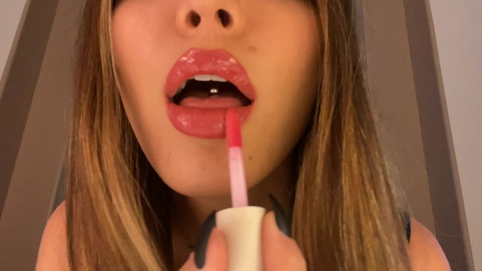 online clip 35 Crystal Knight - Shiny Lips - Lip Gloss Fetish on femdom porn annie cruz femdom