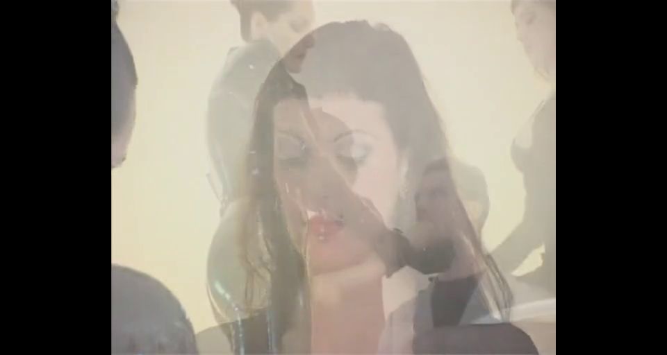 Alex D - Servicio completo (BDSM porno)