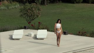 Dfusporn.net - Ginebra Bellucci - Morning In White - Blowjob